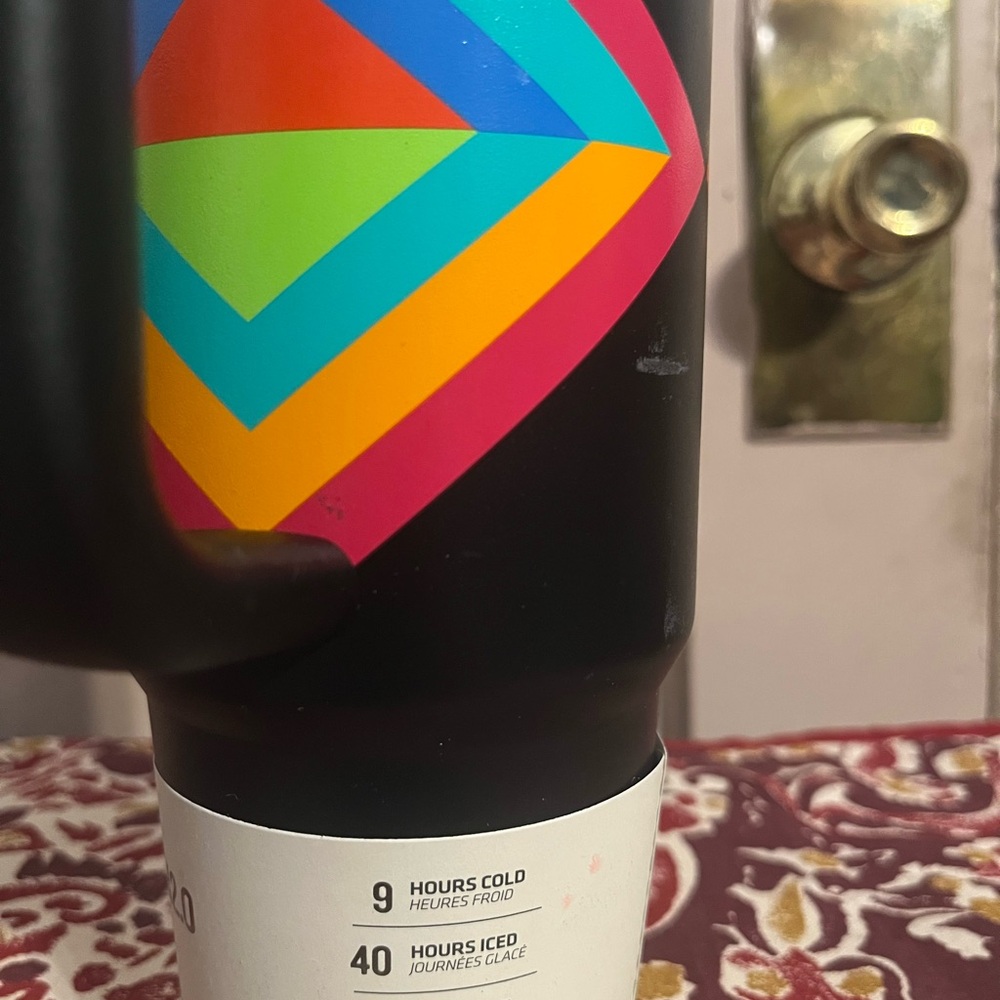 Stanley Quencher Tumbler - Picture 7 of 9